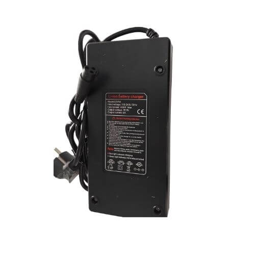 Chargeur 58,8V 5A connecteur GX16